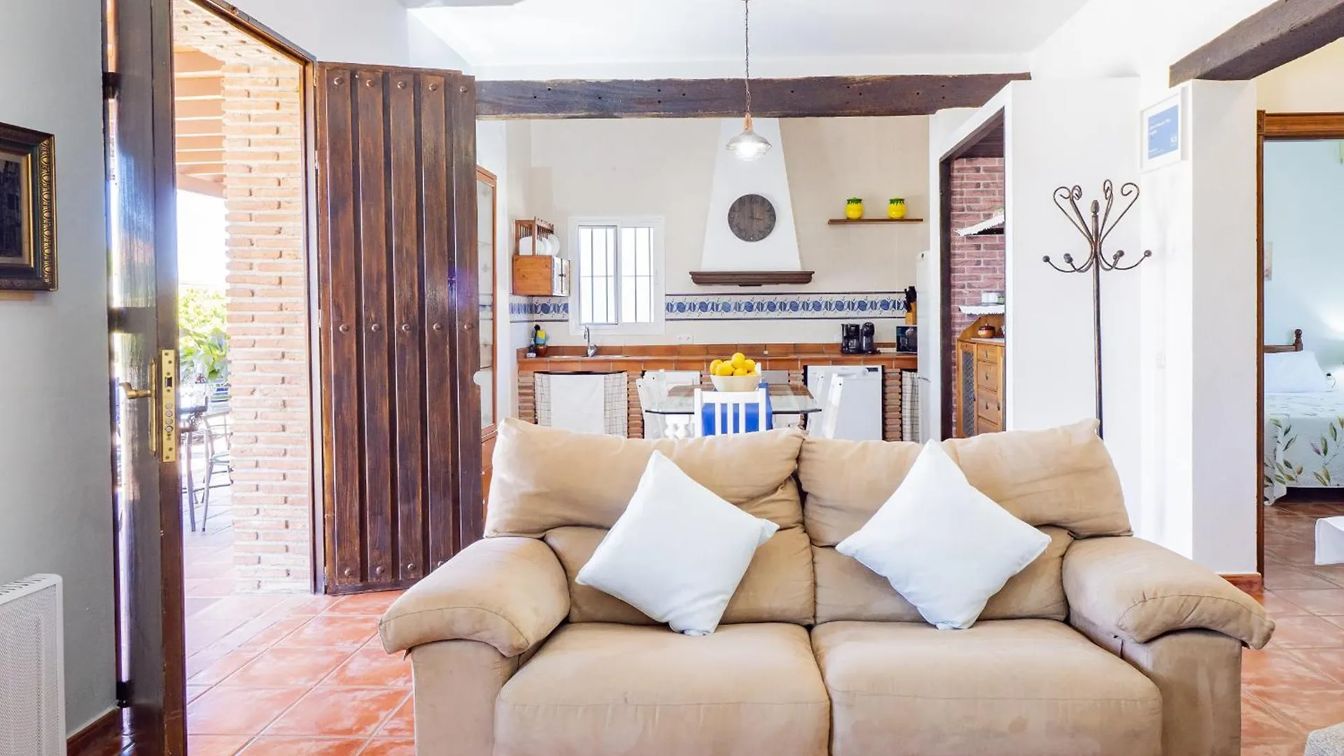 Casa de Férias Cubo'S Finca La Vina Angulo Alhaurín de la Torre