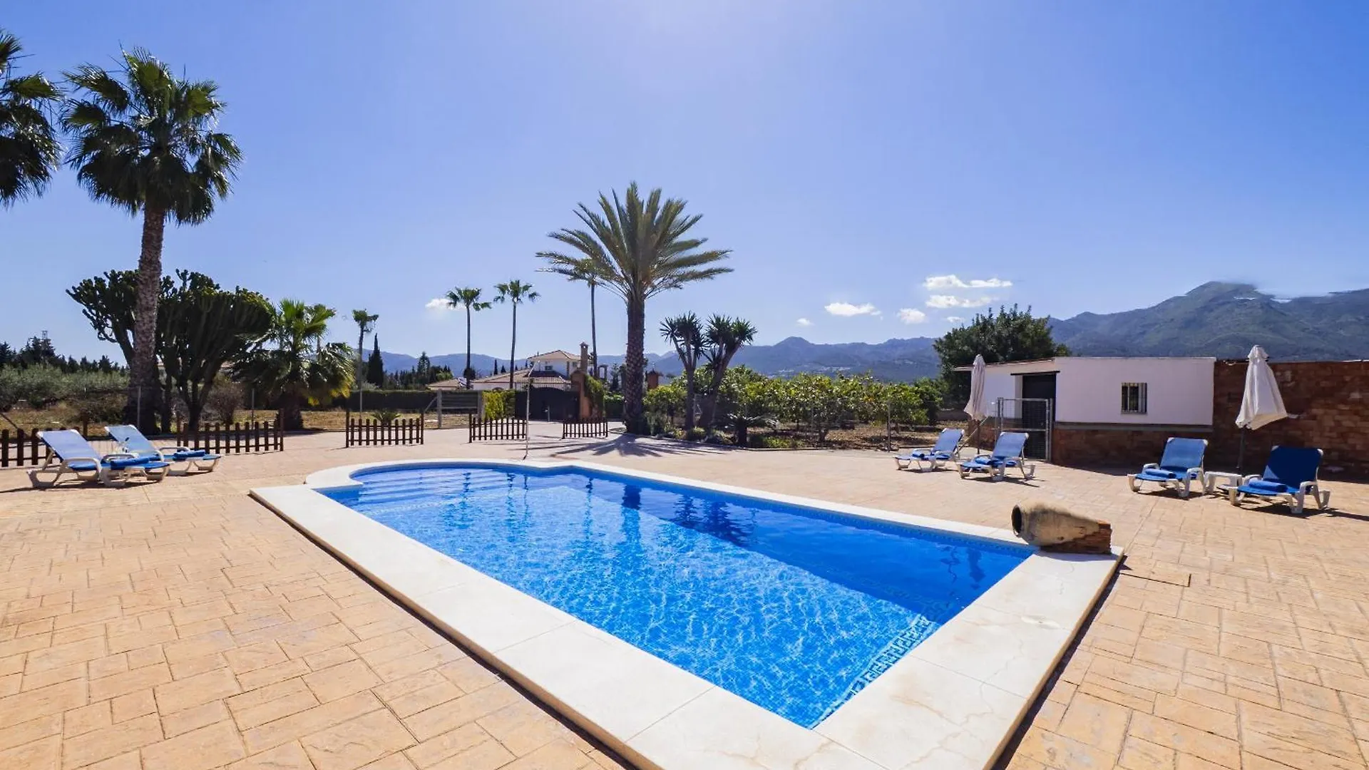 Holiday home Cubo'S Finca La Vina Angulo Alhaurin de la Torre Spain